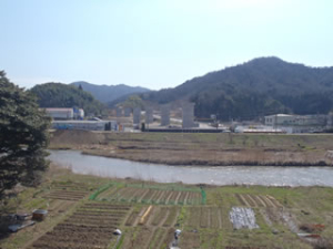 野田川橋脚左岸より